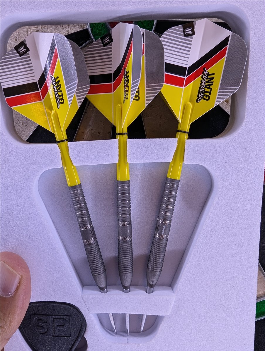 B-Ware - Gebrauchsspuren Target Gabriel Clemens G2 90% Swiss Points Steeldarts 23 Gramm Steeldarts